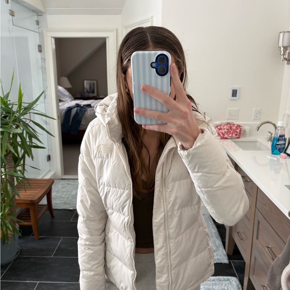 The North Face Women's Off-White Puffer Jacket